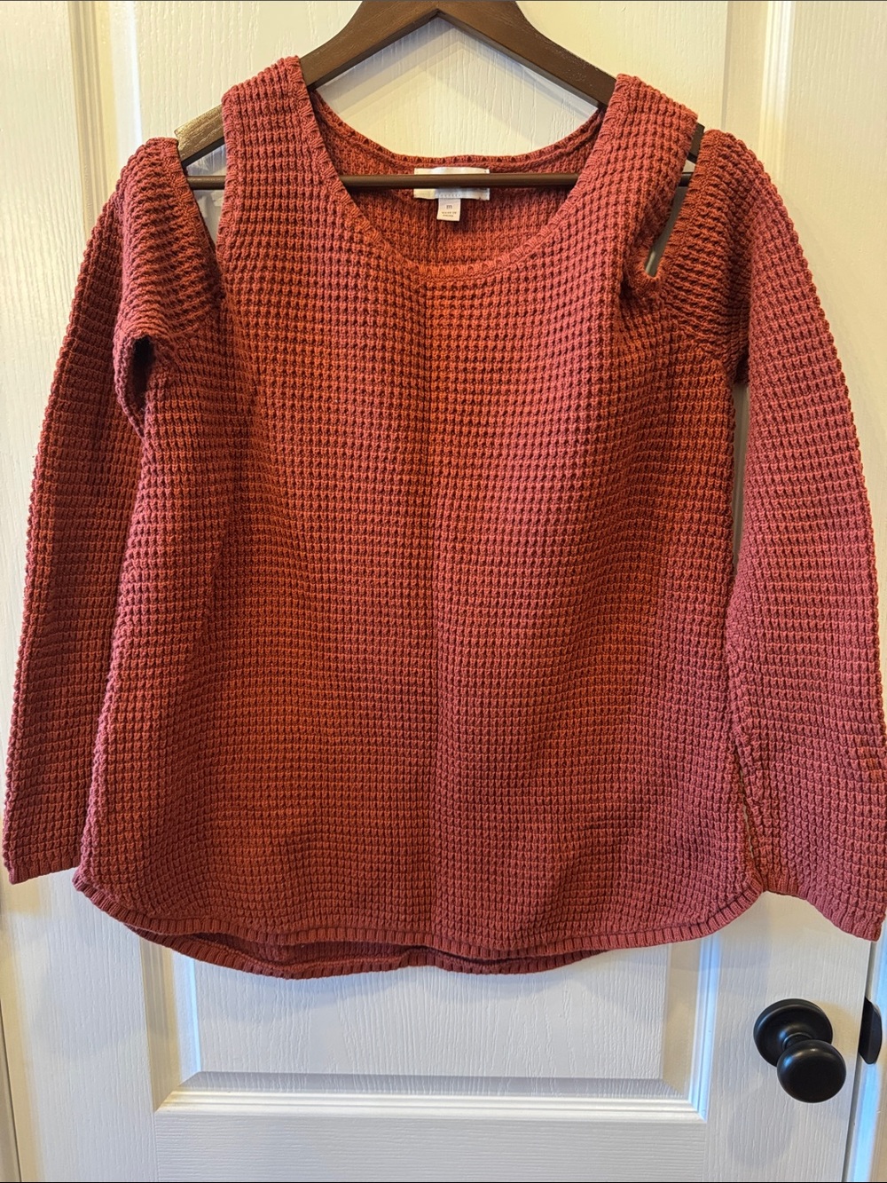 Knox Rose Off-the-Shoulder Waffle Knit Sweater - Rust